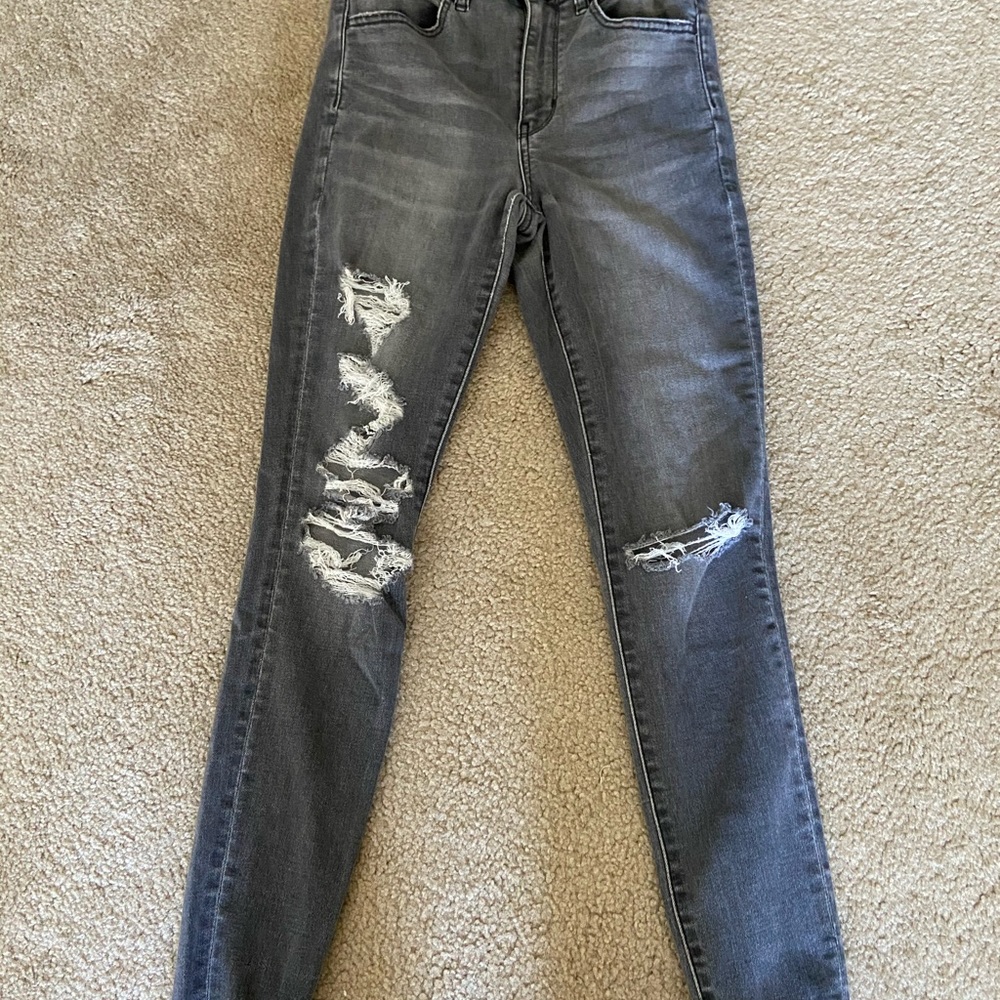 gray wash American eagle jeans